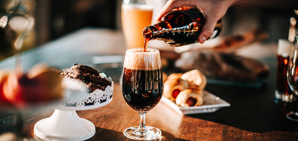 Dark beers and black beers have a large fan base. These specialties are especially popular in eastern and southern Germany.