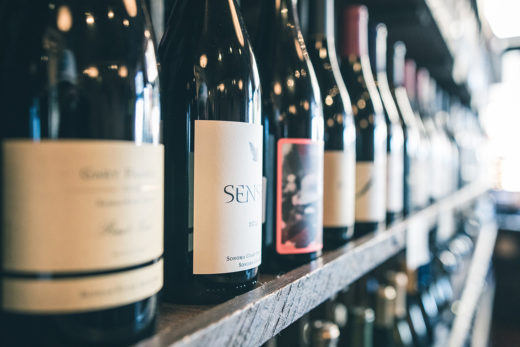 Packaging alternatives to glass bottles have, to date, hardly played any role in the wine industry. Many consumers regard wine in glass bottles, especially in the form of the common 1.0- and 0.75-liter bottles, as a part of wine’s identity.